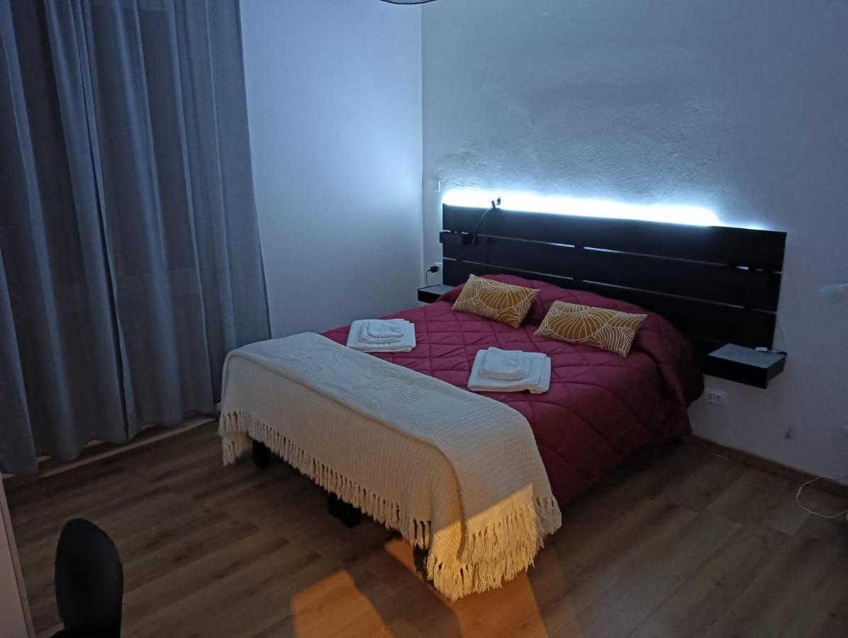 B&B Fiera Station Rooms Болоня Екстериор снимка